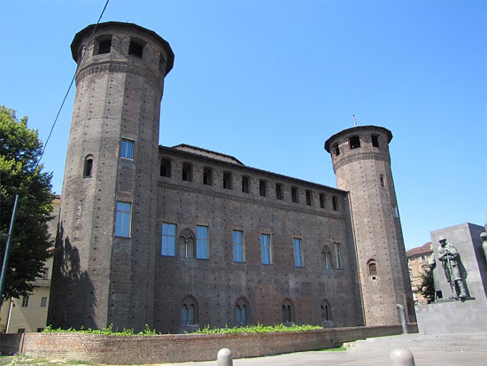Visita guidata al Castello degli Acaja di Fossano