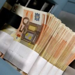 46928_euros-billetes