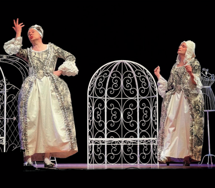 SAVIGLIANO: “Le sorelle Robespierre” di e con Alessandro Fullin e Simone Faraon al Teatro Milanollo